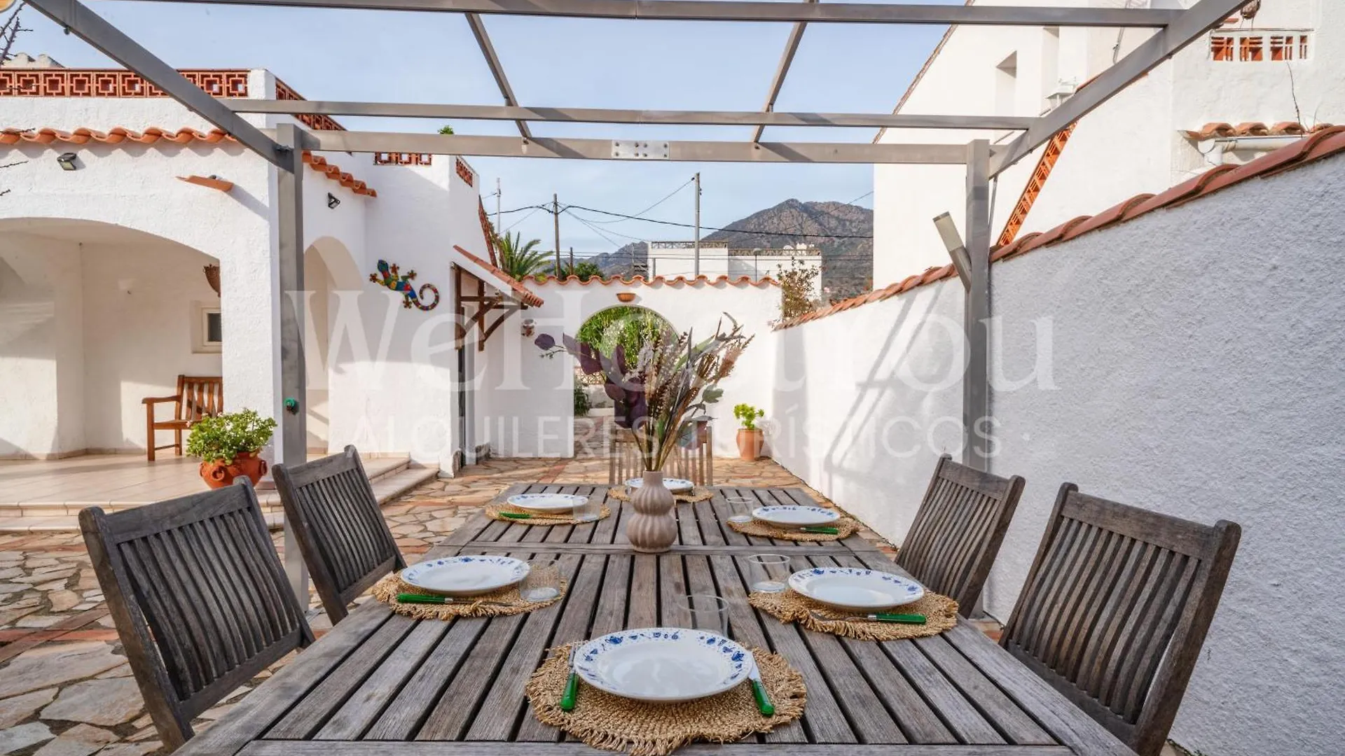 Holiday home Wehostyou - Belle Maison Roses, Mas Bosca 12